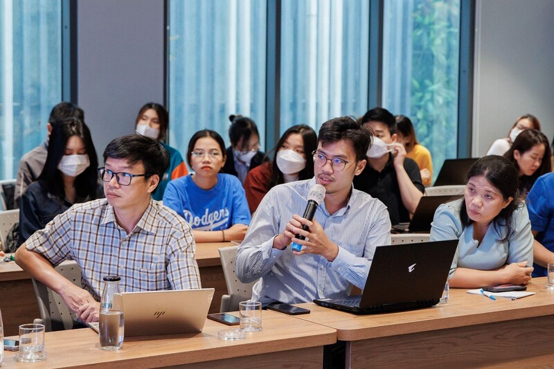 [UEH & World Bank] Info session: Leveraging data for sustainable ...