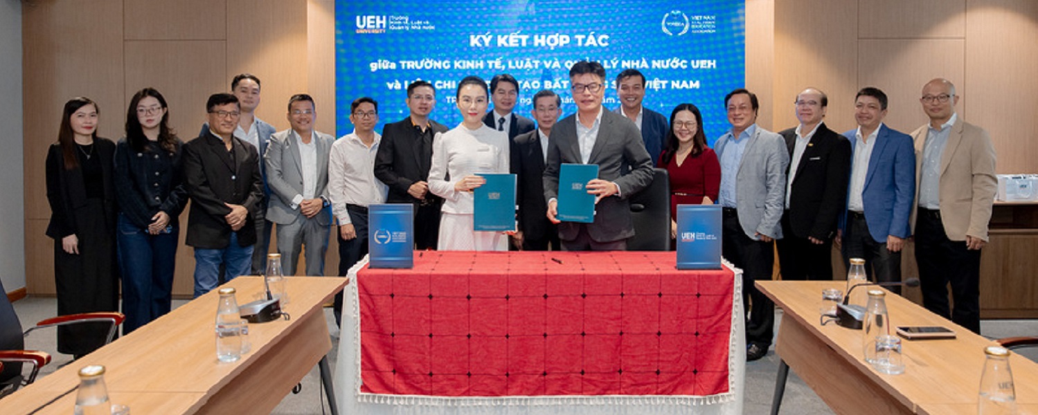 Signing Ceremony of Memorandum of Understanding (MOU) between UEH College of Economics, Law and Government (CELG) and Vietnam Real Estate Association
