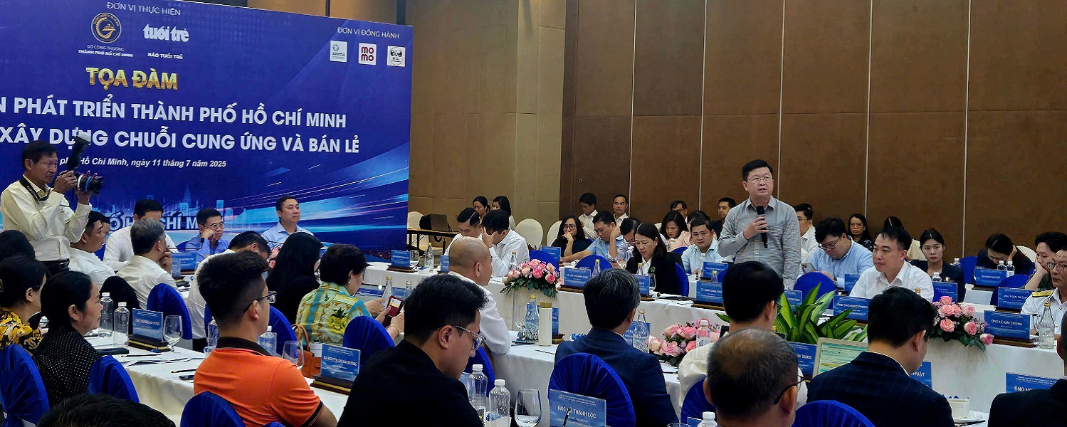 UEH Participated and Proposed Solutions for Sustainable Supply Chain Development in Ho Chi Minh City at the Seminar “Development Space for Ho Chi Minh City – Driving Forces from Building Supply and Retail Chains”