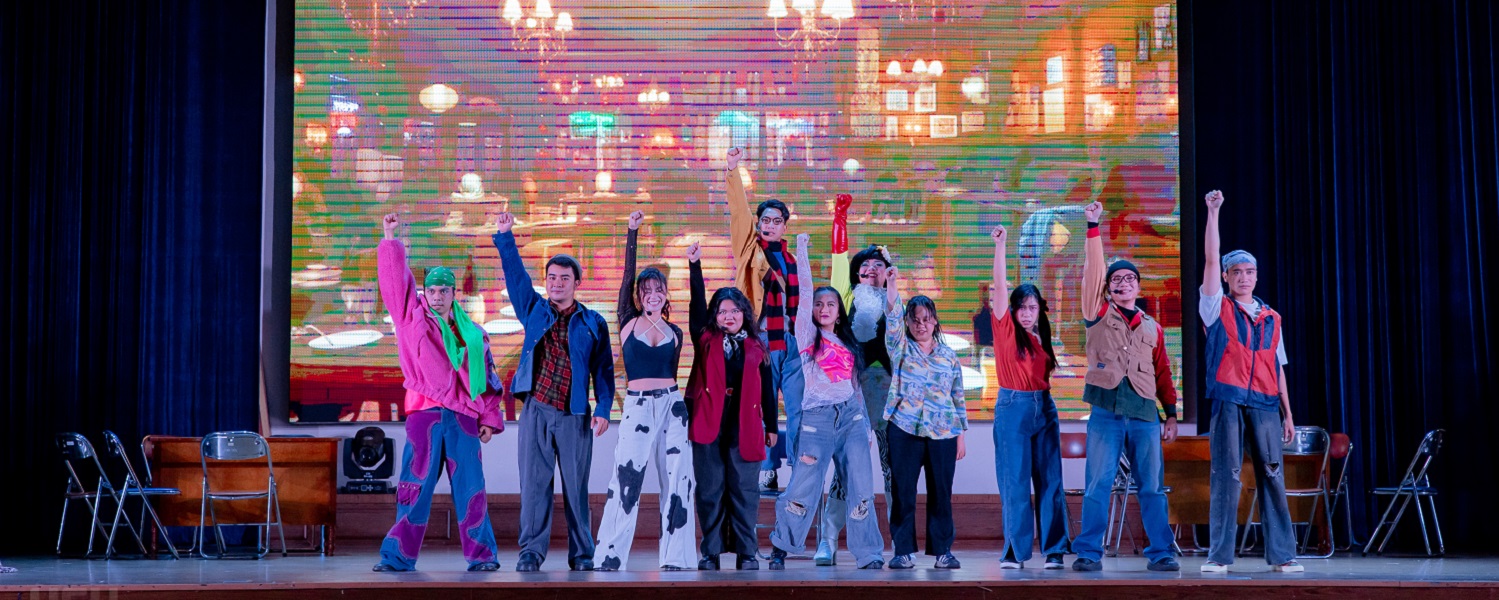 Giáng Sinh tại UEH Theatre: RENT và hành trình chạm đến cảm xúc