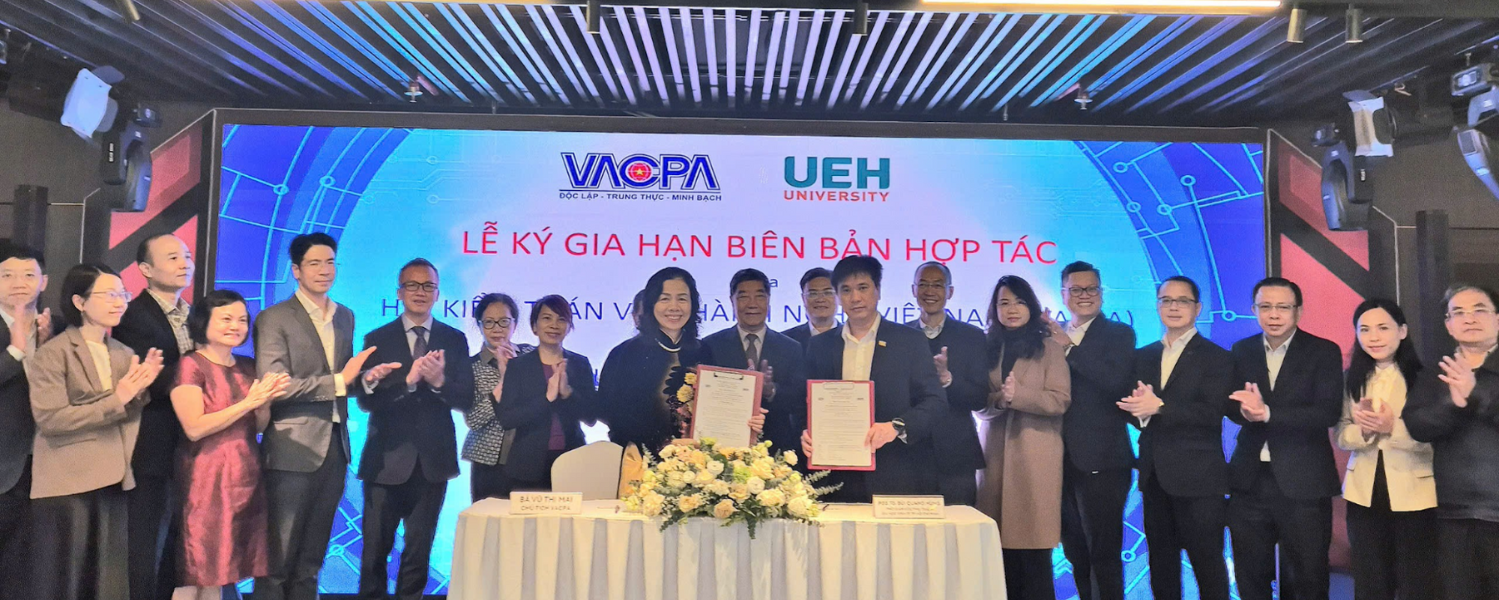 UEH và VACPA ký gia hạn Biên bản ghi nhớ hợp tác (MOU), chính thức ra mắt bản dịch sách “Chuẩn mực Giáo dục Quốc tế về Kế toán (IES)” 