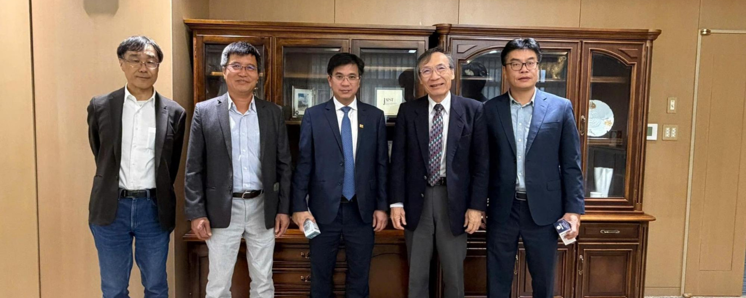 UEH Shares Its Model of an Innovation-Driven University and Expands Partnership Networks in Japan