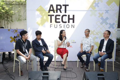 ArtTech Fusion for future Smart Cities