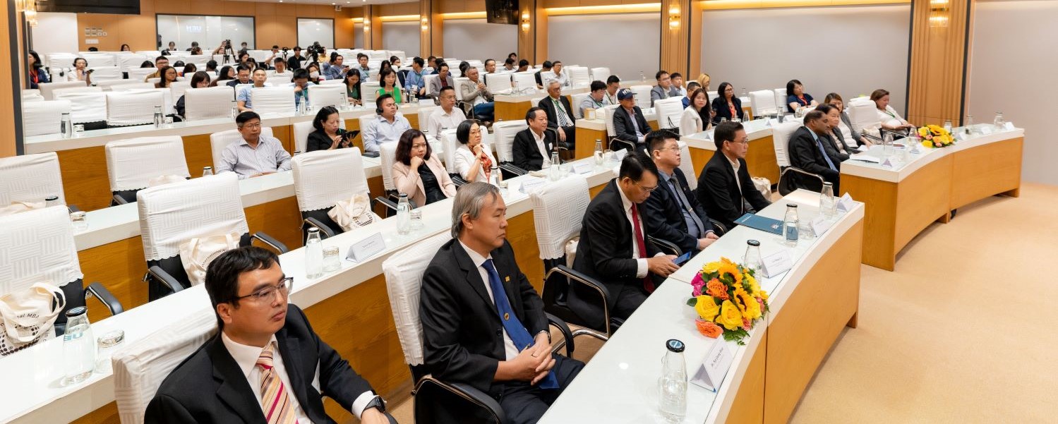 University of Economics Ho Chi Minh City in collaboration with Nanyang Technological University to train the next generation of global leaders for Vietnam

