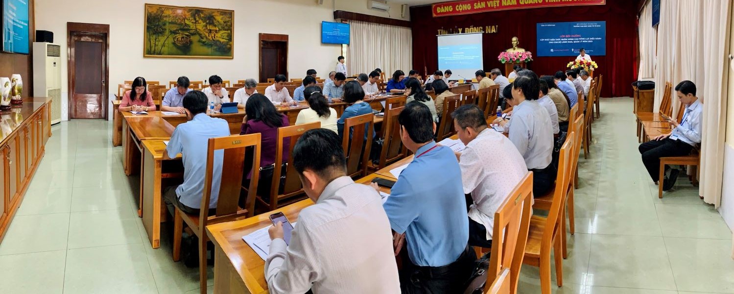 Closing ceremony of the knowledge-fostering and updating program to improve executive competence for leaders and managers of Dong Nai province 2023

