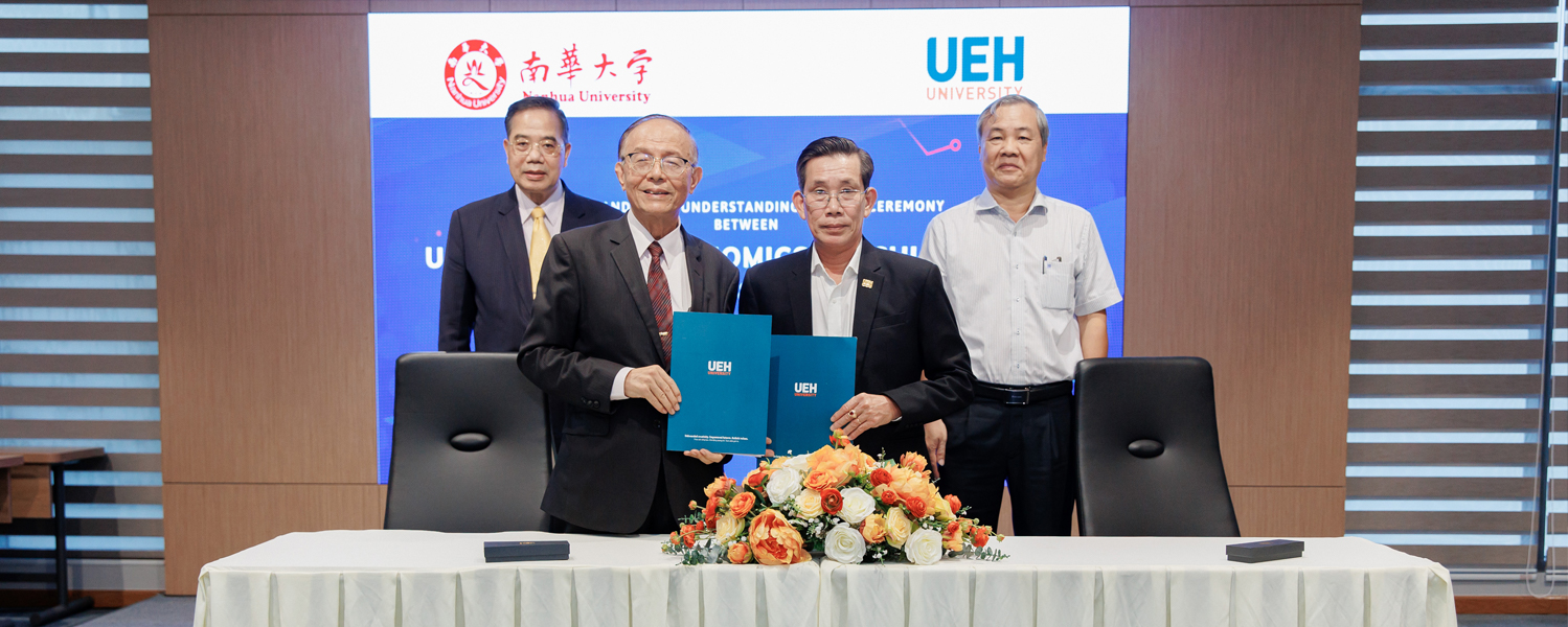 The ceremony of official handover of the memorandum of understanding between UEH and Nanhua university, Taiwan