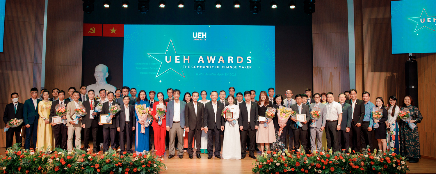 UEH Award 2022: A Ceremony Honoring Outstanding UEH Individuals and UEH Units