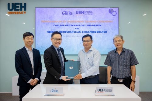 Signing ceremony of Memorandum of Association between UEH College of ...