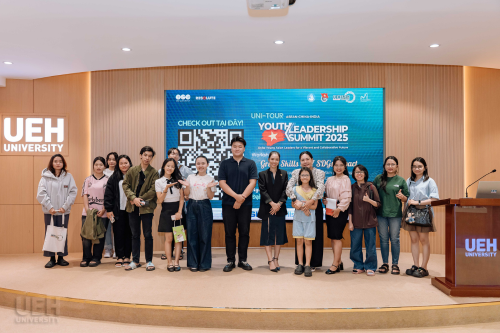 UEH Green Campus Collaborates with ACIYLS 2025: Equipping the Young Generation with Green Skills through the Workshop “Green Skills to 17 SDGs Impact”