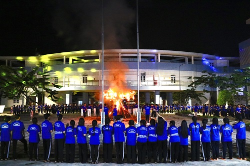 Closing Ceremony of the 2025 UEH Volunteer Campaign – Vinh Long Province Front: Concluding a Journey of Pride, Igniting Knowledge and Aspirations to Serve 