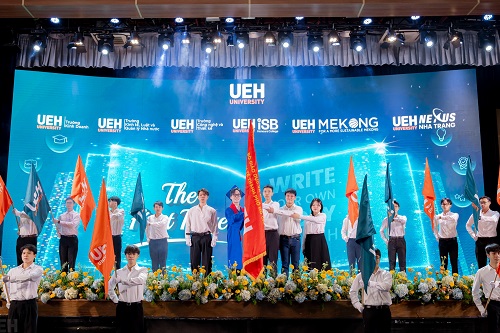Opening Ceremony for the 51st Intake of Full-time Undergraduate Programs: "The First Page – Write Your Own Story at UEH"
