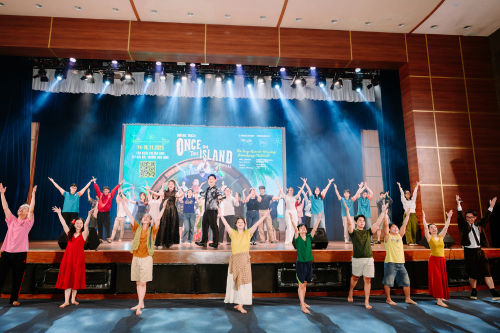 A Journey of Musical Storytelling: Broadway at UEH
