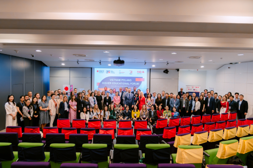 UEH Attends the Vietnam - Poland Higher Education Forum 2025: Strengthening International Academic Cooperation and Promoting Sustainable Education
