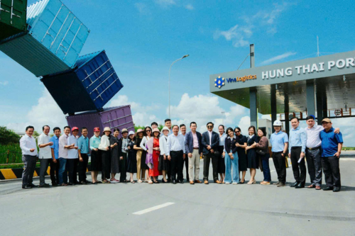 Master of Public Management – Intake 34 Class Participates in a Thematic Field Trip on "Towards a Smart and Sustainable City" in Tan Phuoc Ward, Phu My Town
