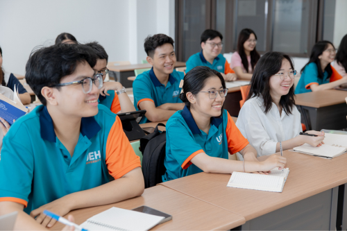 UEH launches three international exchange scholarship programs for 2026-2027