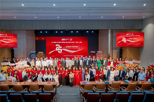 Celebrating the 25th Anniversary of the UEH School of Law - “A Journey of Creation and Pioneering”