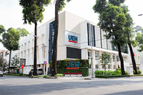 UEH: 22 hoạt động kết nối cộng đồng hướng đến kỷ niệm 50