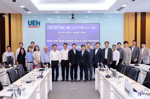 UEH Launches Pilot Smart Solution Project on Demand-Responsive Transport (DRT) Bus Operations in Collaboration with K-City Network