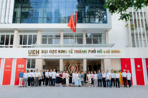 [UEH Alumni Reunion] The Planning Class of the 7th Cohort Reunites After Over Four Decades: Reconnecting with Youth, Reflecting on a Journey of Growing Alongside UEH