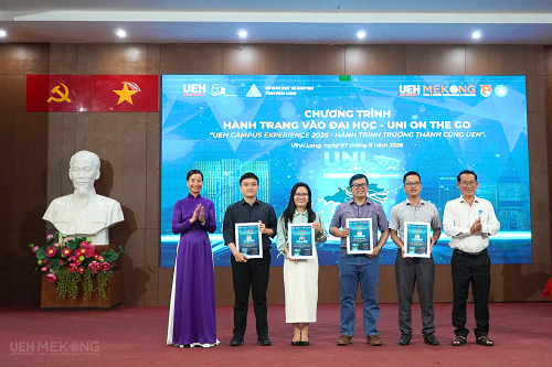 Hơn 550 học sinh trải nghiệm “một ngày làm sinh viên” tại UEH Mekong