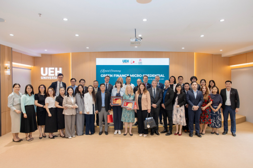 UEH đón đoàn cấp cao City St George's, University of London và Thị trưởng Khu Tài chính London: Mở rộng hợp tác giáo dục, đào tạo và kết nối hệ sinh thái tài chính quốc tế